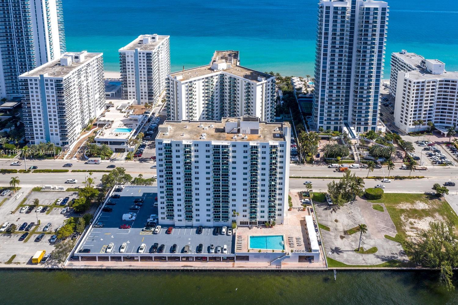 3000 Ocean Dr, Hollywood, Florida 33019, 1 Bedroom Bedrooms, ,1 BathroomBathrooms,Residential,Sold,RESIDENCES ON HOLLYWOOD,Ocean Dr,A11188714