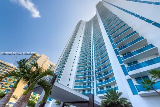 2711 Ocean Dr, Hollywood, Florida 33019, 3 Bedrooms Bedrooms, ,3 BathroomsBathrooms,Residential,Sold,Trump Hollywood,Ocean Dr,A11171281