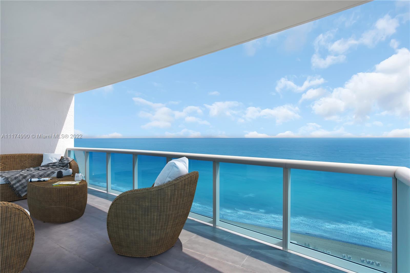 2711 Ocean Dr, Hollywood, Florida 33019, 3 Bedrooms Bedrooms, ,3 BathroomsBathrooms,Residential,Sold,Hollywood Beach Condo,Ocean Dr,A11174990