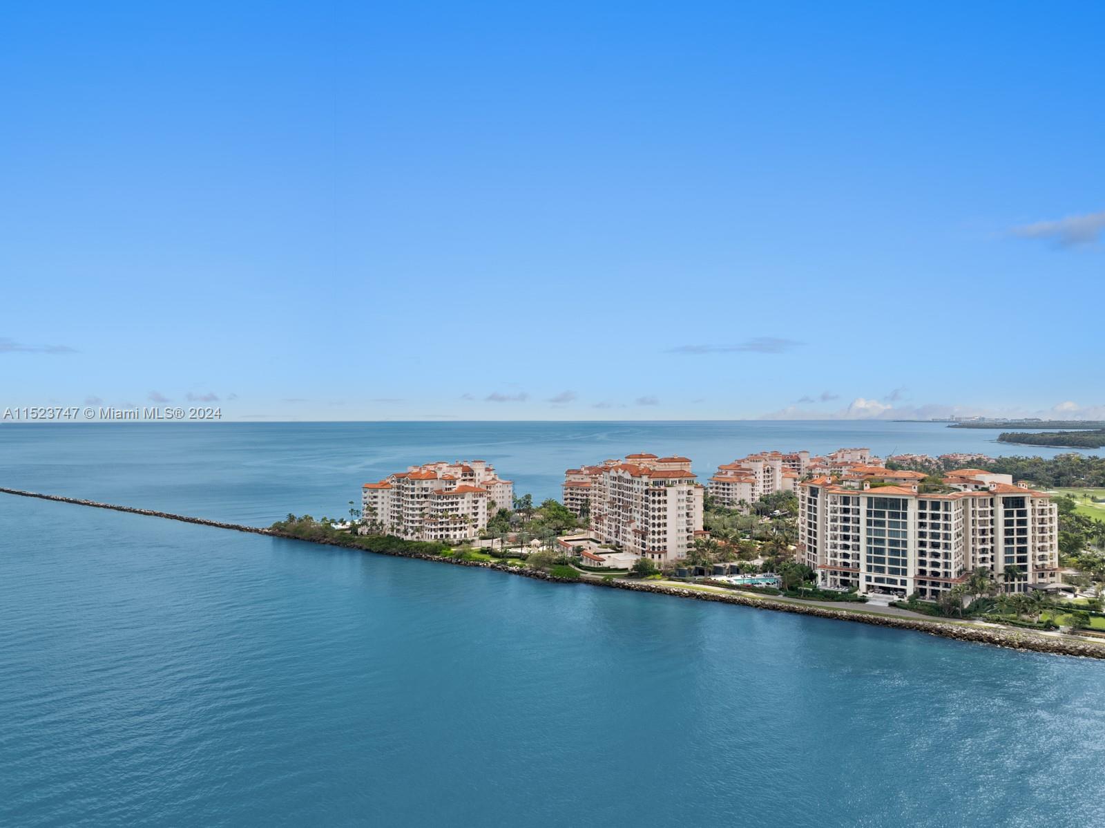 7061 Fisher Island Dr, Miami Beach, Florida 33109, 5 Bedrooms Bedrooms, ,6 BathroomsBathrooms,Residential,For Sale,PALAZZO DEL SOL/DELLA LUN,Fisher Island Dr,A11523747