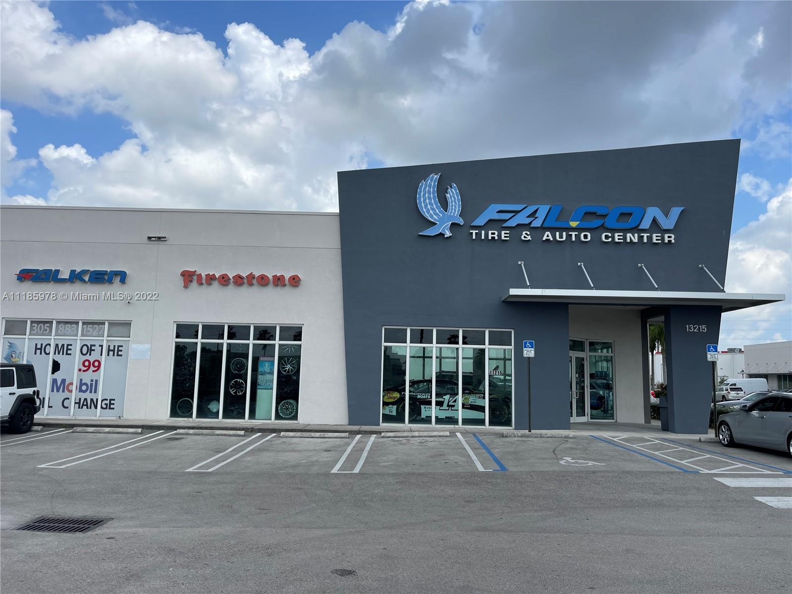 13215 Okeechobee Rd, Hialeah Gardens, Florida 33018, ,Commercial Sale,Sold,13215,Okeechobee Rd,A11185978