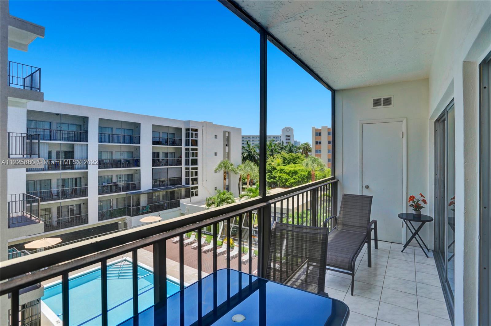 201 178th Dr, Sunny Isles Beach, Florida 33160, 2 Bedrooms Bedrooms, ,2 BathroomsBathrooms,Residential,Sold,Le Cartier Condo,178th Dr,A11225880