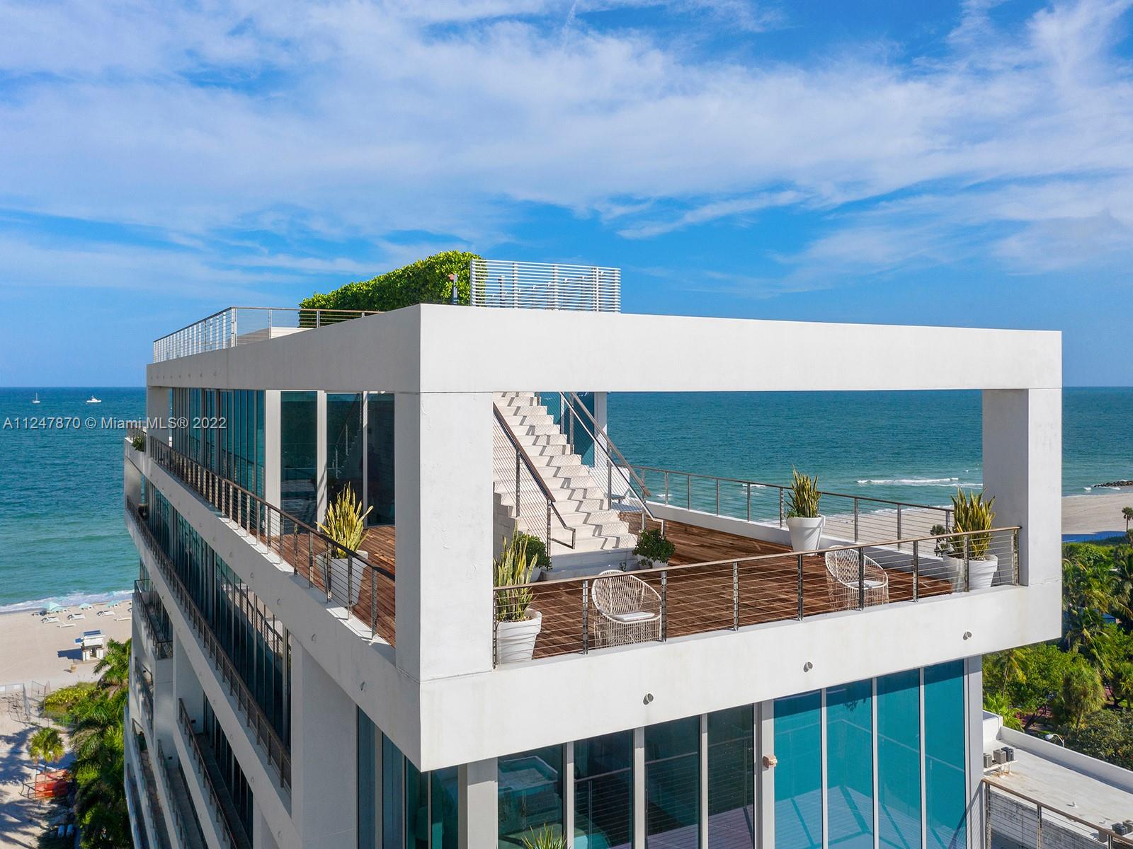 3651 Collins Ave, Miami Beach, Florida 33140, 5 Bedrooms Bedrooms, ,5 BathroomsBathrooms,Residential,Sold,BEACH HOUSE 8,Collins Ave,A11247870