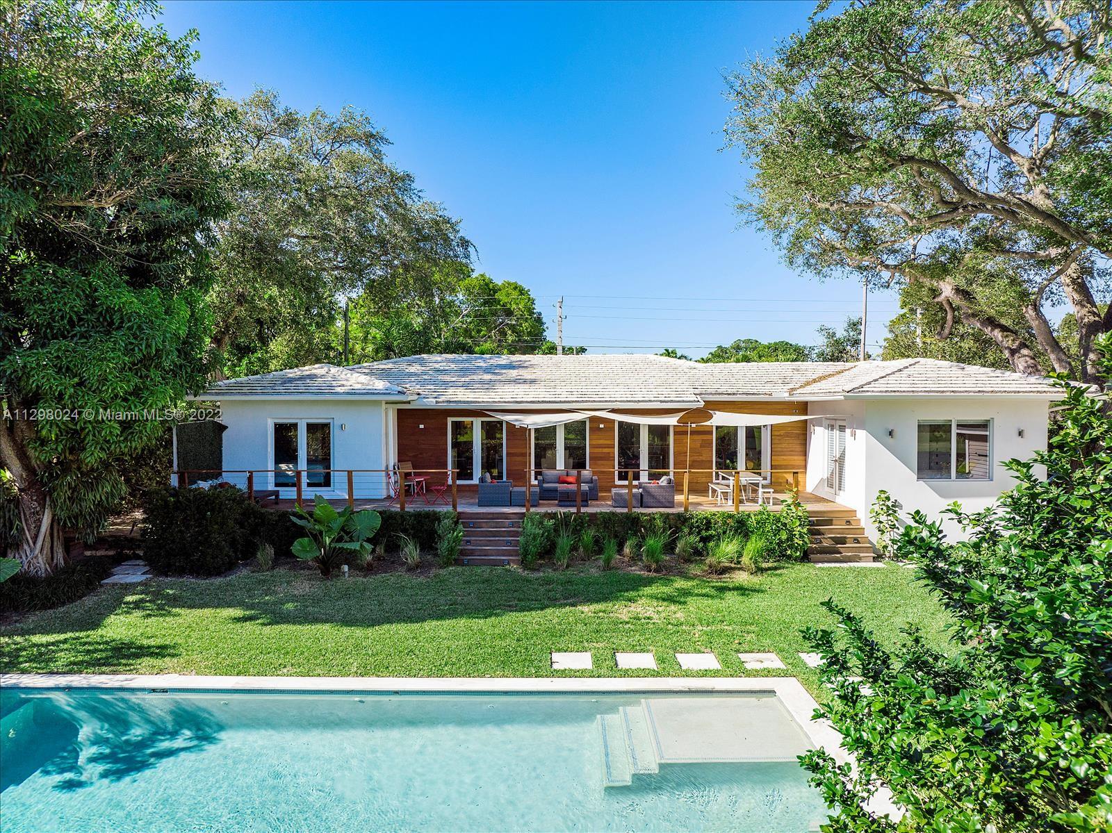 10601 6th Ave, Miami Shores, Florida 33138, 3 Bedrooms Bedrooms, ,2 BathroomsBathrooms,Residential,Sold,GOLF VIEW EST CORR PL,6th Ave,A11298024