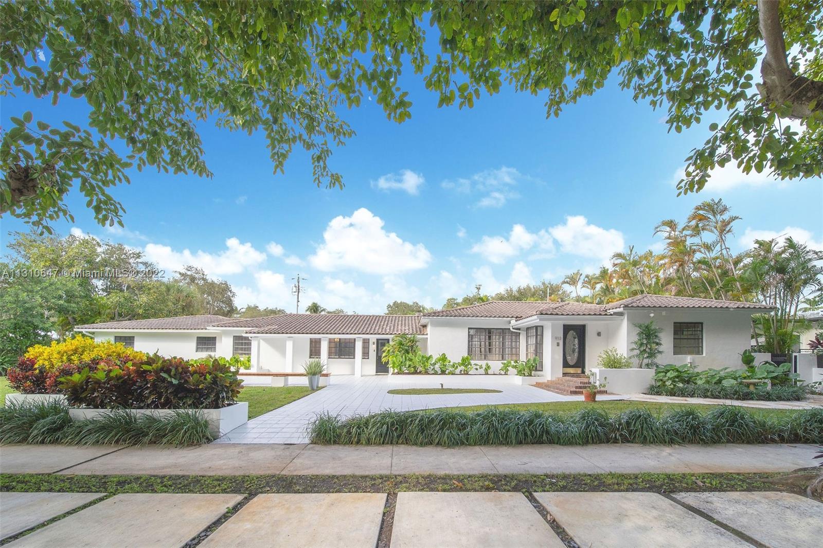 913 98th St, Miami Shores, Florida 33138, 4 Bedrooms Bedrooms, ,3 BathroomsBathrooms,Residential,Sold,MIAMI SHORES SEC 3,98th St,A11310647