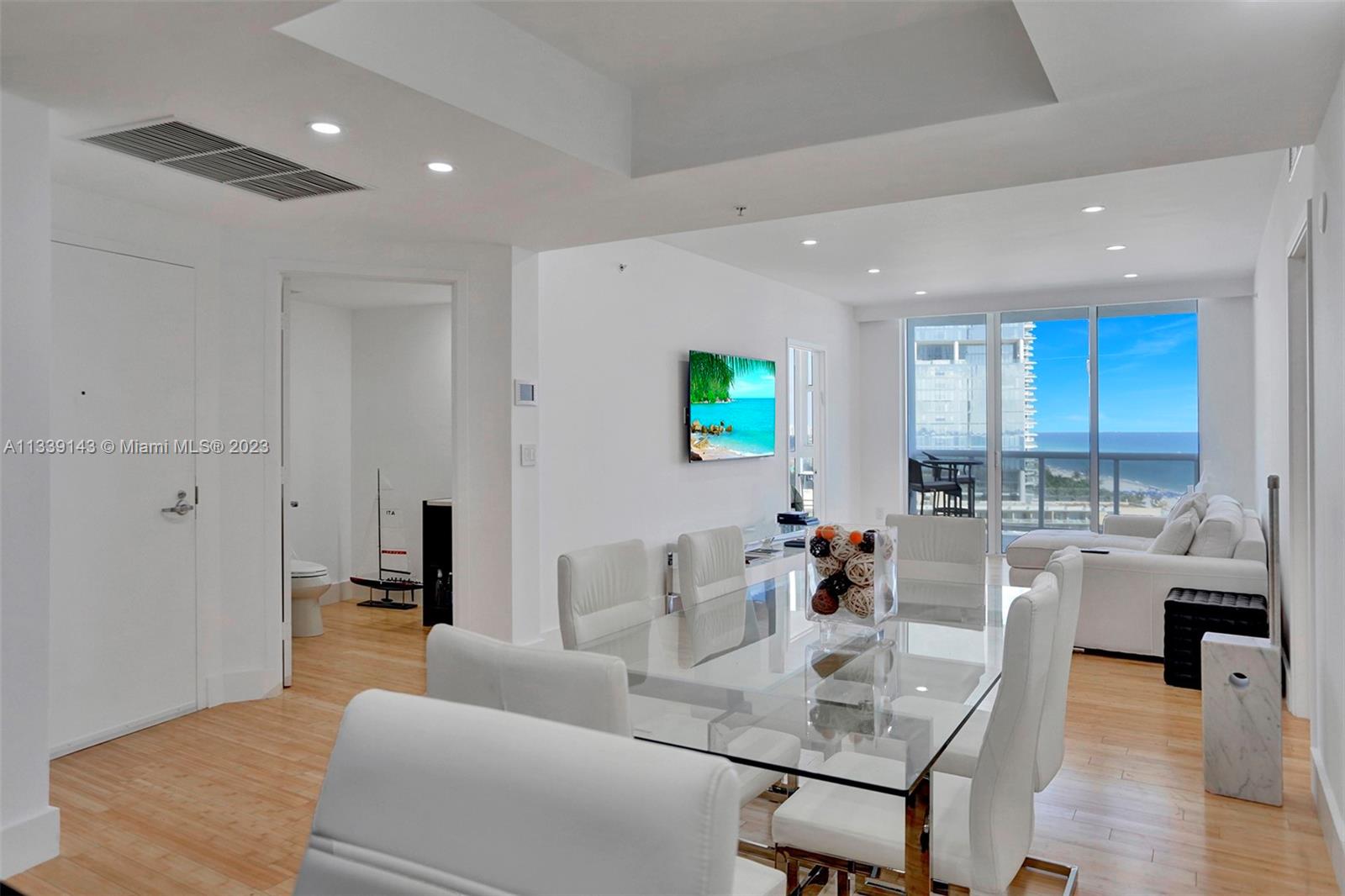 18201 collins ave, Sunny Isles Beach, Florida 33160, 2 Bedrooms Bedrooms, ,2 BathroomsBathrooms,Residential,Sold,TRUMP GRANDE,collins ave,A11339143