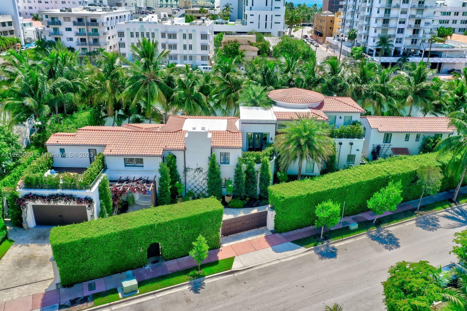 2901 Flamingo Dr, Miami Beach, Florida 33140, 6 Bedrooms Bedrooms, ,6 BathroomsBathrooms,Residential,Sold,FLAMINGO TERRACE SUB,Flamingo Dr,A11260600
