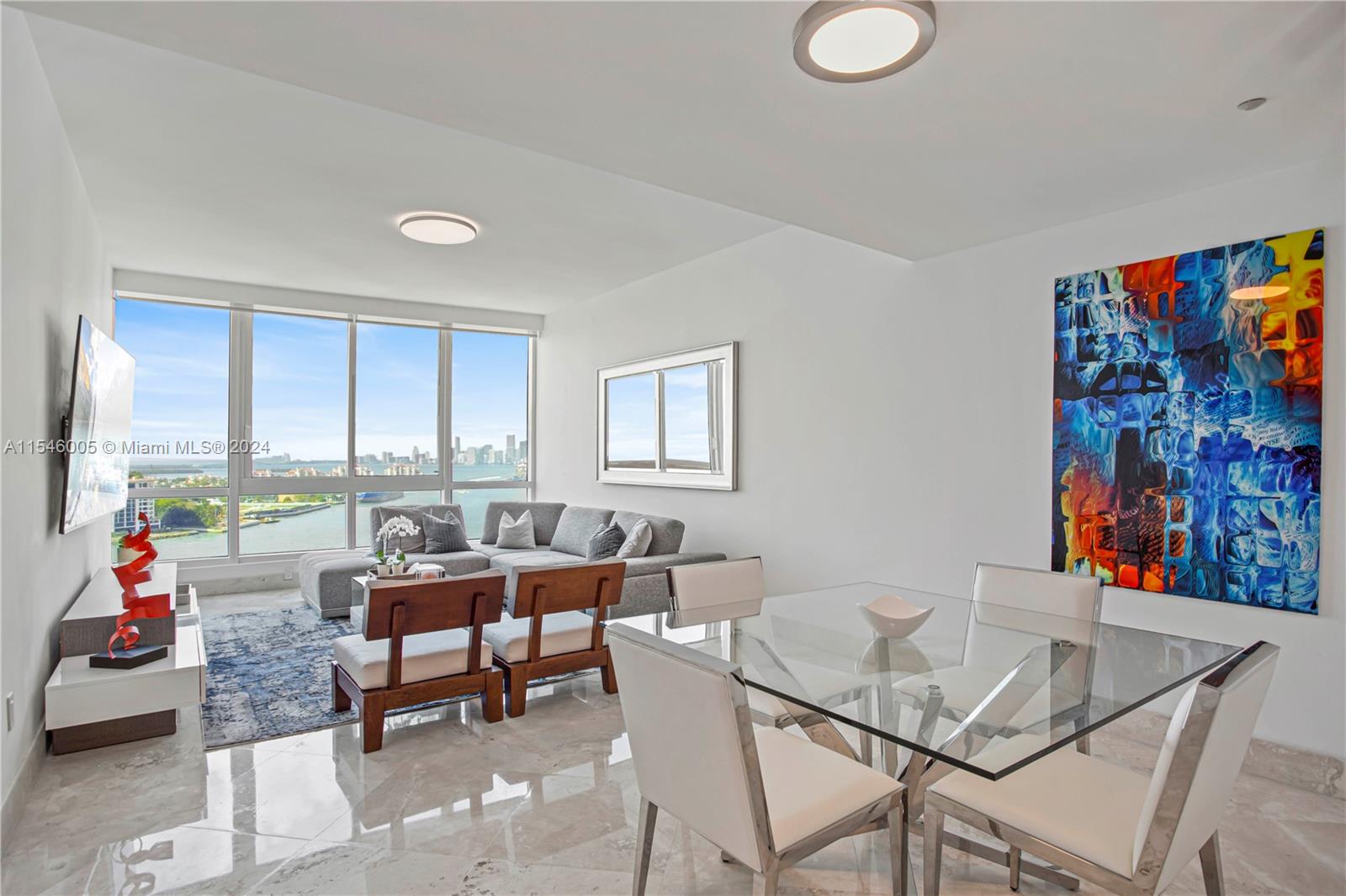 100 Pointe Dr, Miami Beach, Florida 33139, 1 Bedroom Bedrooms, ,2 BathroomsBathrooms,Residential Lease,For Rent,CONTINUUM ON SOUTH BEACH,Pointe Dr,A11546005