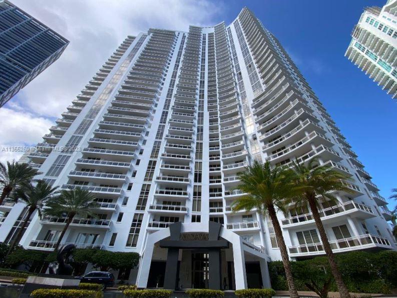 901 Brickell Key Blvd, Miami, Florida 33131, 4 Bedrooms Bedrooms, ,4 BathroomsBathrooms,Residential,Sold,CARBONELL CONDO,Brickell Key Blvd,A11355260