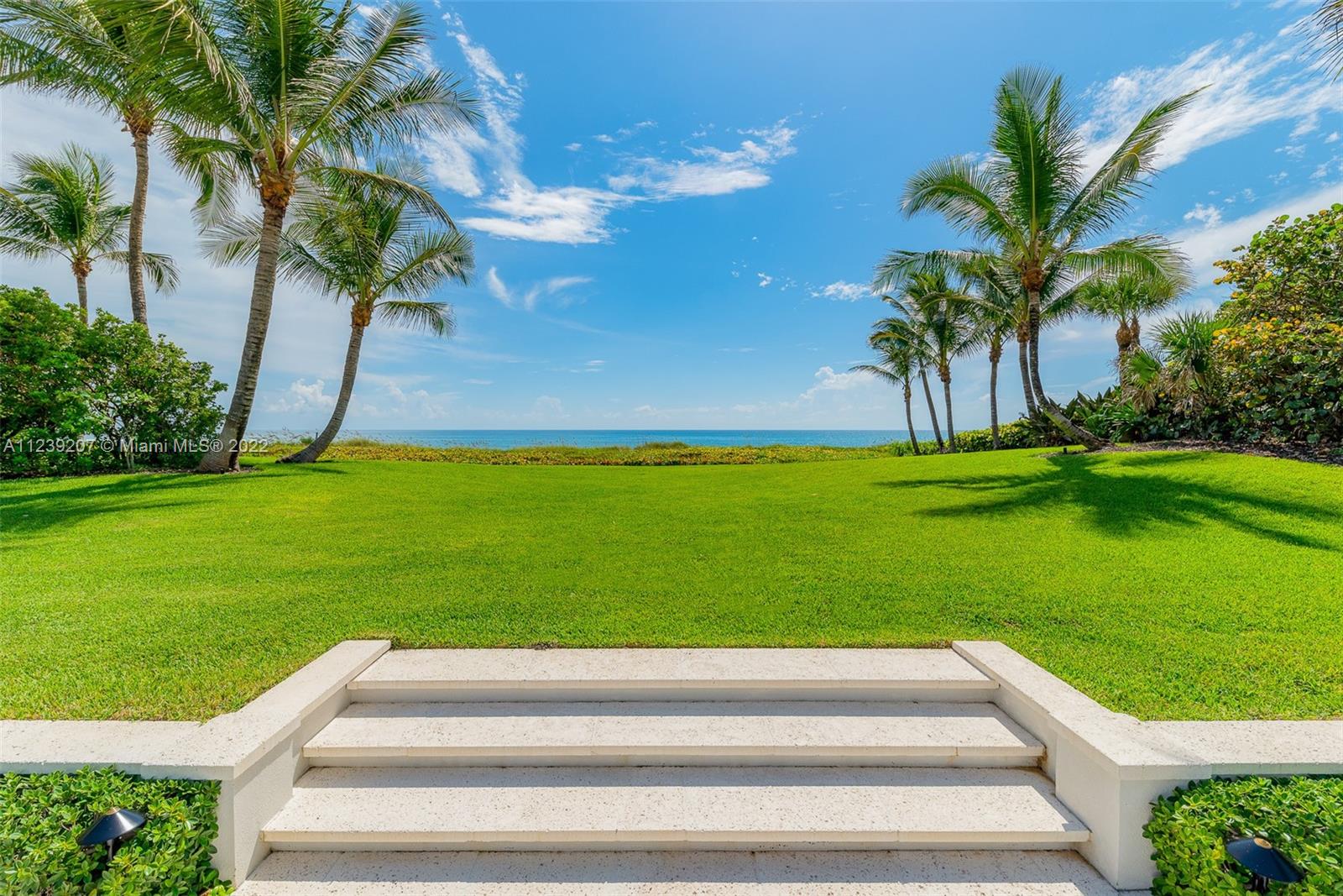 25 Beach Road, Hobe Sound, Florida 33455, 6 Bedrooms Bedrooms, ,6 BathroomsBathrooms,Residential,Sold,Jupiter Island,Beach Road,A11239207