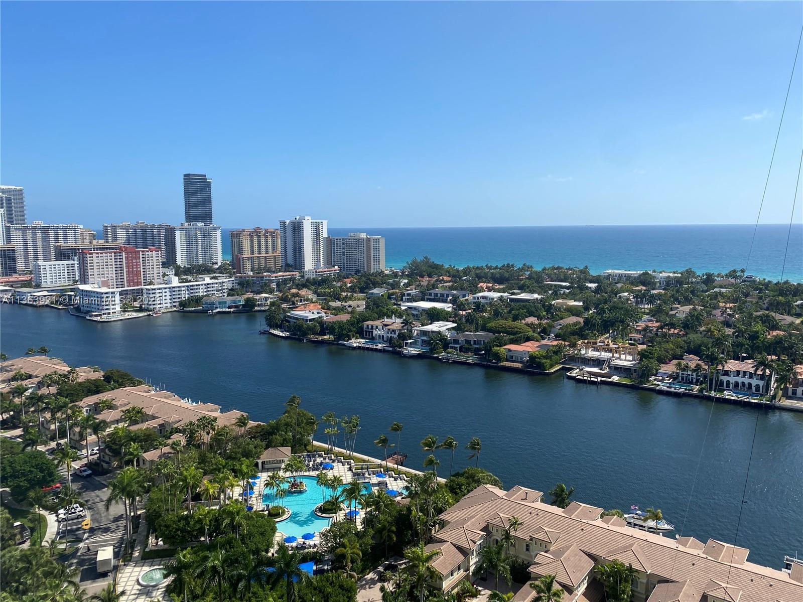 21050 Point Pl, Aventura, Florida 33180, 3 Bedrooms Bedrooms, ,2 BathroomsBathrooms,Residential,Sold,THE POINT,Point Pl,A11363921