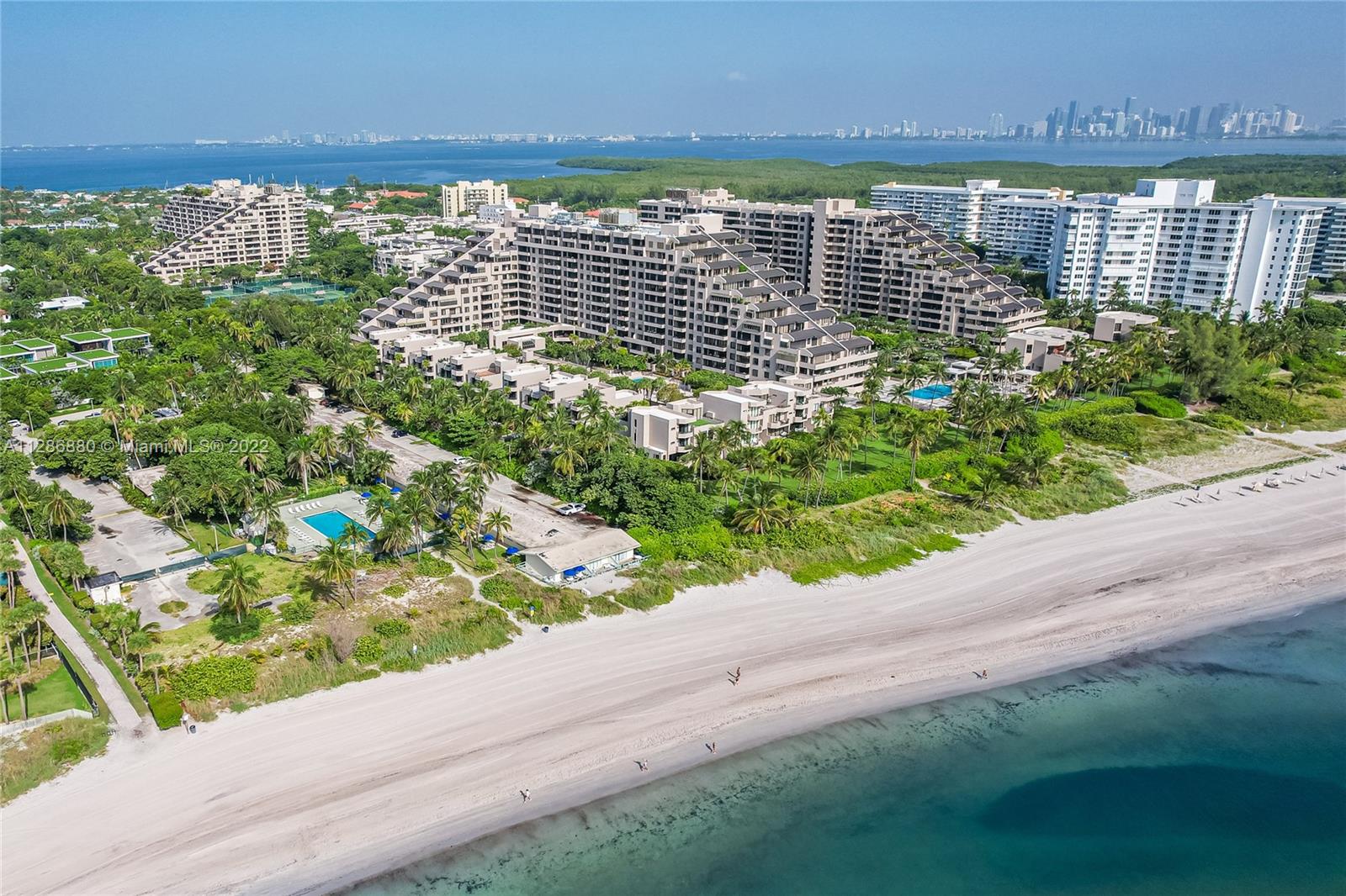 151 Crandon Blvd, Key Biscayne, Florida 33149, 2 Bedrooms Bedrooms, ,2 BathroomsBathrooms,Residential,Sold,Key Colony,Crandon Blvd,A11286880