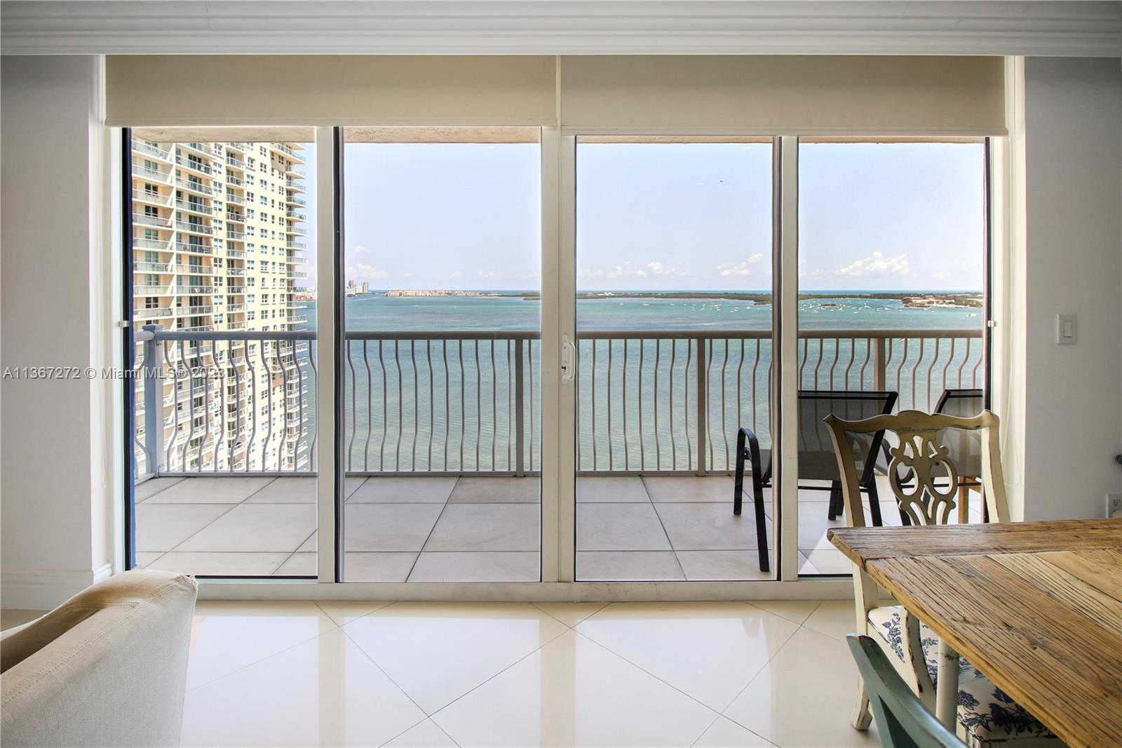 1200 Brickell Bay Dr, Miami, Florida 33131, 2 Bedrooms Bedrooms, ,2 BathroomsBathrooms,Residential,Sold,THE CLUB AT BRICKELL BAY,Brickell Bay Dr,A11367272