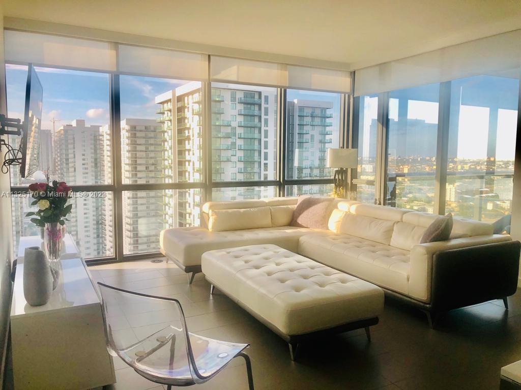 1600 1st Ave, Miami, Florida 33132, 2 Bedrooms Bedrooms, ,2 BathroomsBathrooms,Residential,Sold,CANVAS CONDO,1st Ave,A11325170