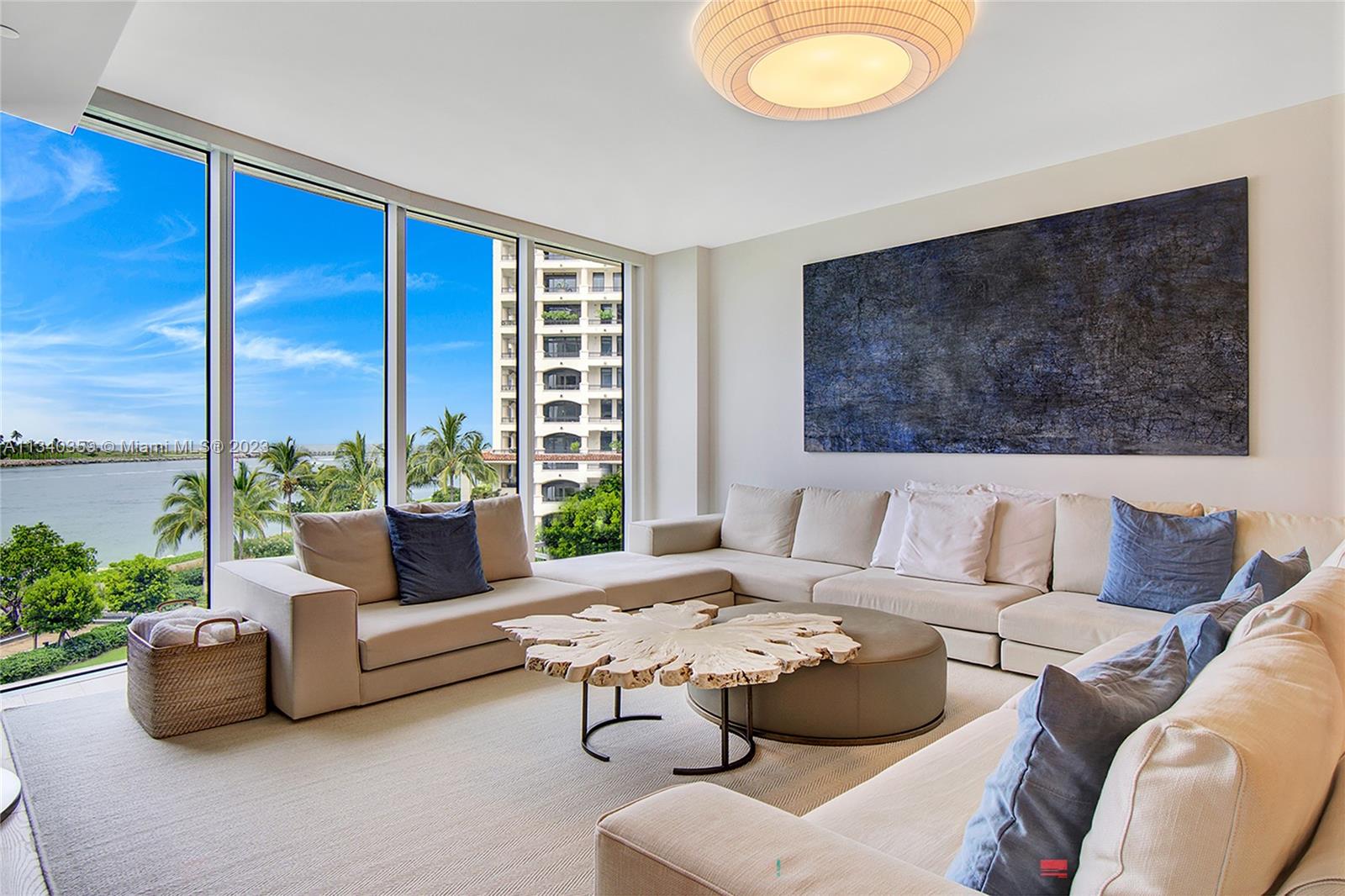 6835 Fisher Island Dr, Miami Beach, Florida 33109, 3 Bedrooms Bedrooms, ,3 BathroomsBathrooms,Residential,Sold,PALAZZO DEL SOL/DELLA LUN,Fisher Island Dr,A11340359
