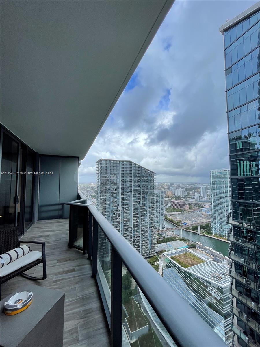 801 Miami Ave, Miami, Florida 33130, 1 Bedroom Bedrooms, ,2 BathroomsBathrooms,Residential,Sold,SLS LUX,Miami Ave,A11354772