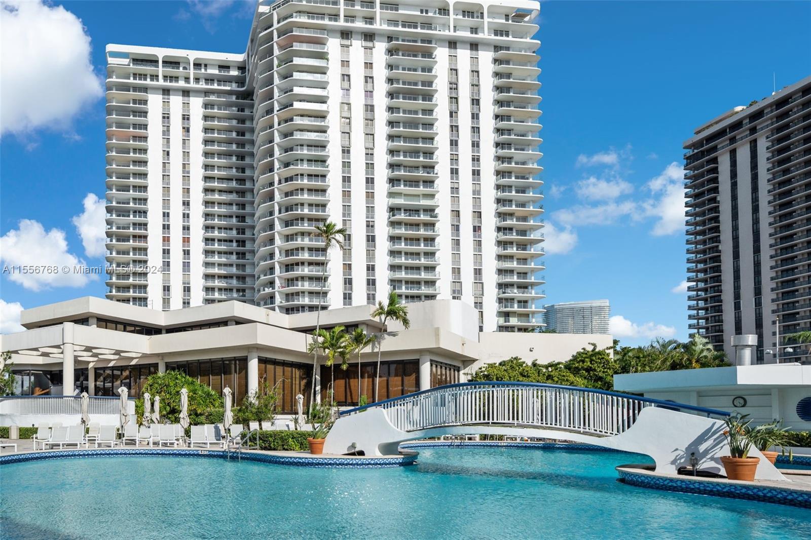 19707 Turnberry Way, Aventura, Florida 33180, 2 Bedrooms Bedrooms, ,2 BathroomsBathrooms,Residential Lease,For Rent,TURNBERRY ISLE CONDO,Turnberry Way,A11556768