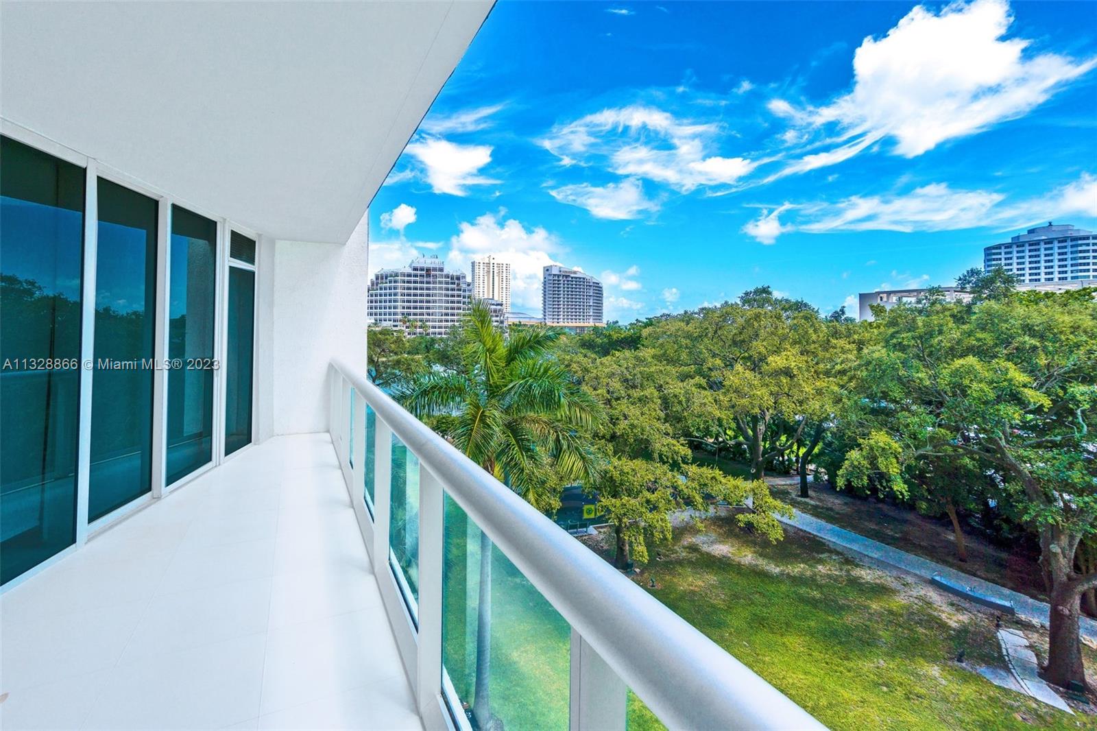 495 Brickell Ave, Miami, Florida 33131, 1 Bedroom Bedrooms, ,1 BathroomBathrooms,Residential,Sold,ICON BRICKELL,Brickell Ave,A11328866