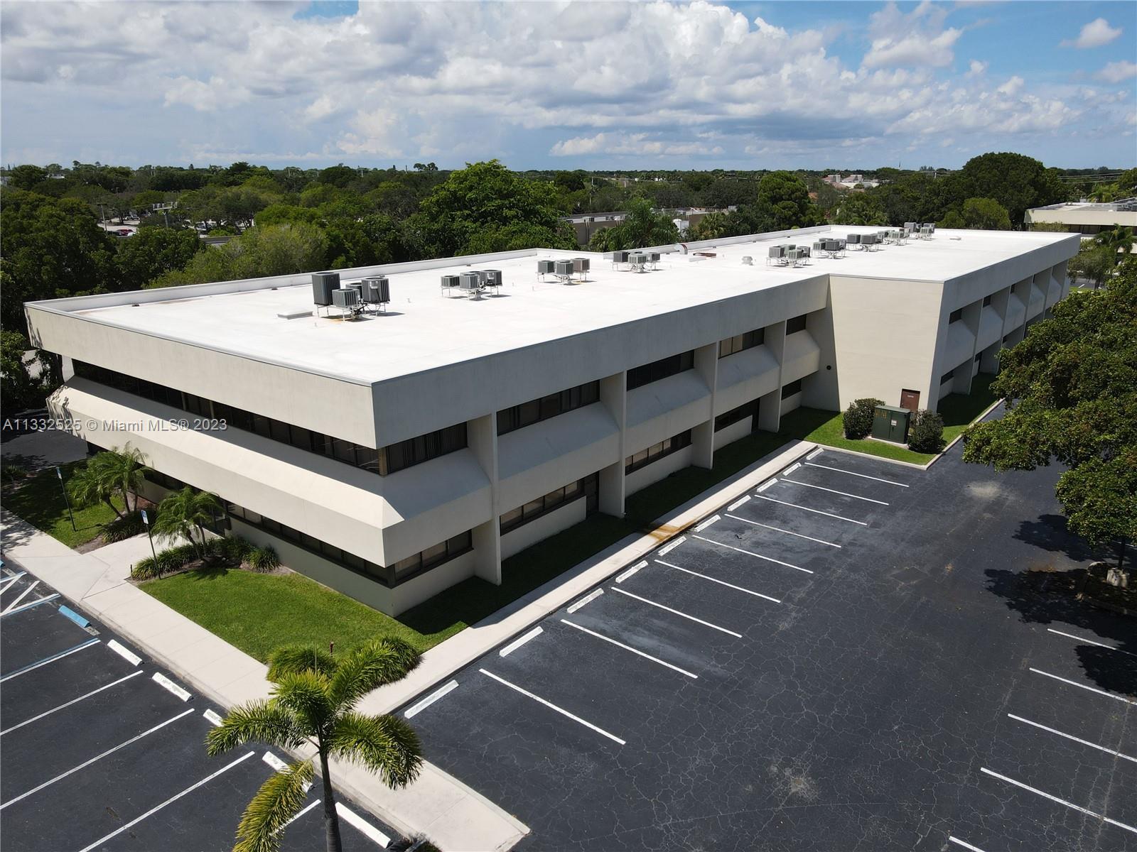 4360 Northlake Blvd, Palm Beach Gardens, Florida 33410, ,Commercial Sale,Sold,Northlake Blvd,A11332525