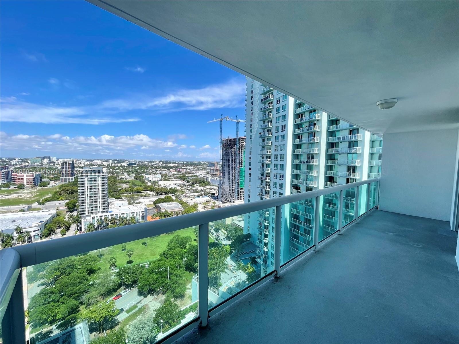 1800 Bayshore Dr, Miami, Florida 33132, 1 Bedroom Bedrooms, ,1 BathroomBathrooms,Residential,Sold,1800 CLUB,Bayshore Dr,A11400305