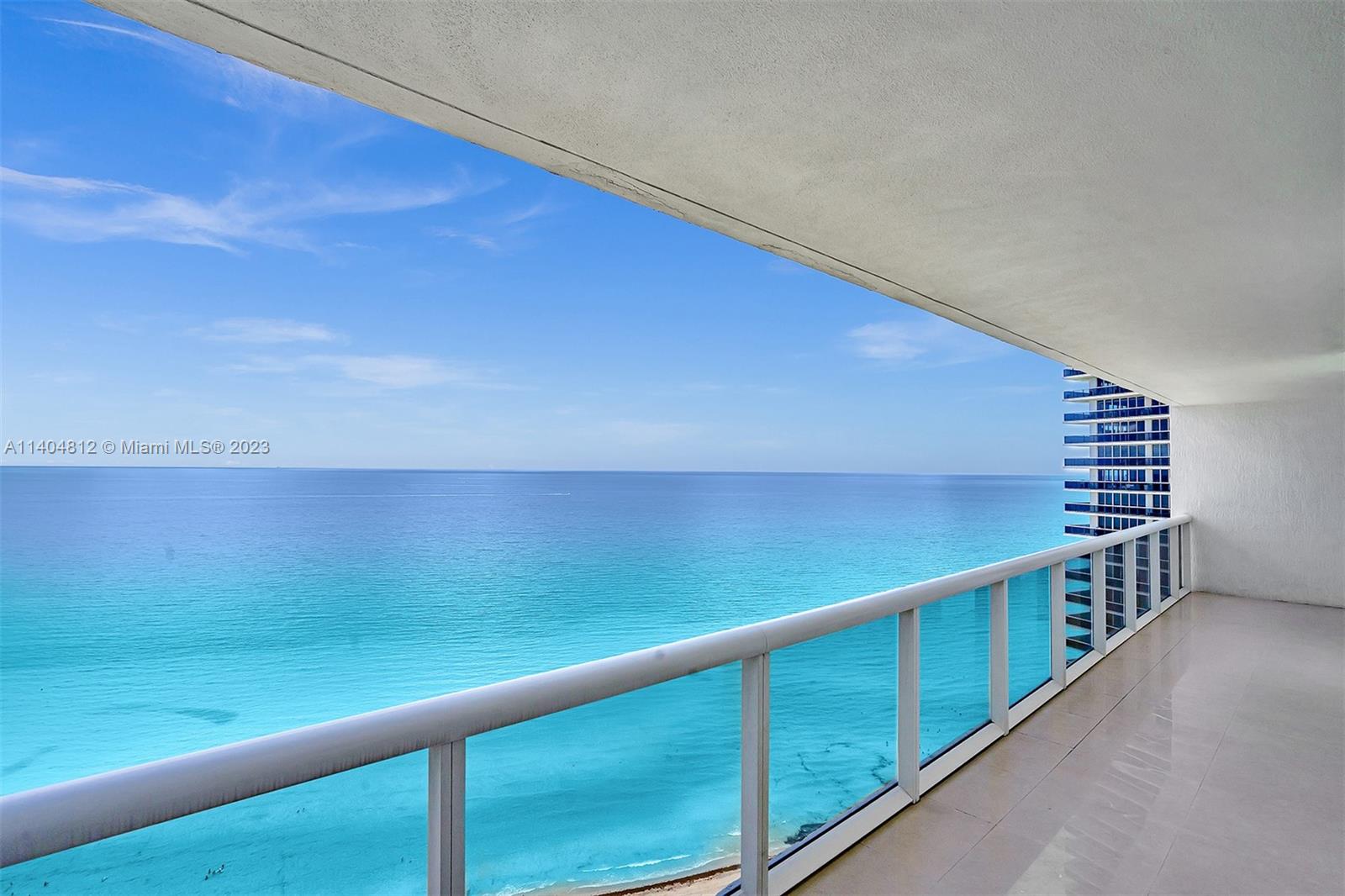 1800 Ocean Dr, Hallandale Beach, Florida 33009, 3 Bedrooms Bedrooms, ,3 BathroomsBathrooms,Residential,Sold,BEACH CLUB THREE CONDO,Ocean Dr,A11404812