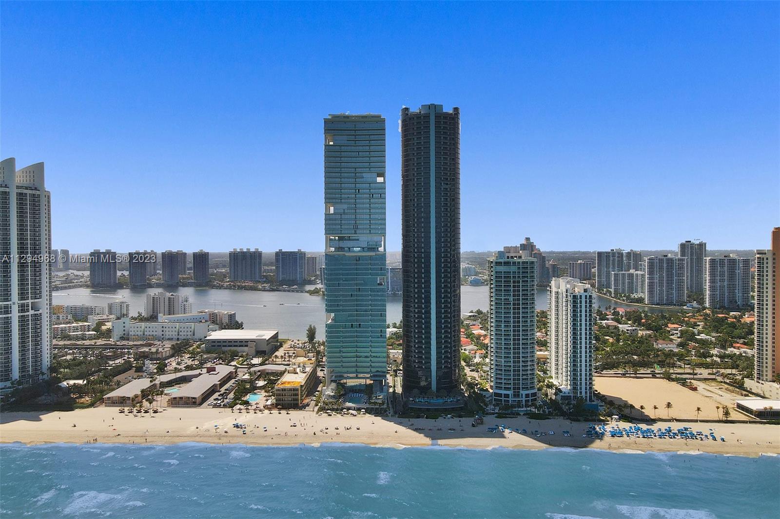 18555 Collins Ave, Sunny Isles Beach, Florida 33160, 4 Bedrooms Bedrooms, ,4 BathroomsBathrooms,Residential,Sold,Porsche Design Tower,Collins Ave,A11294968