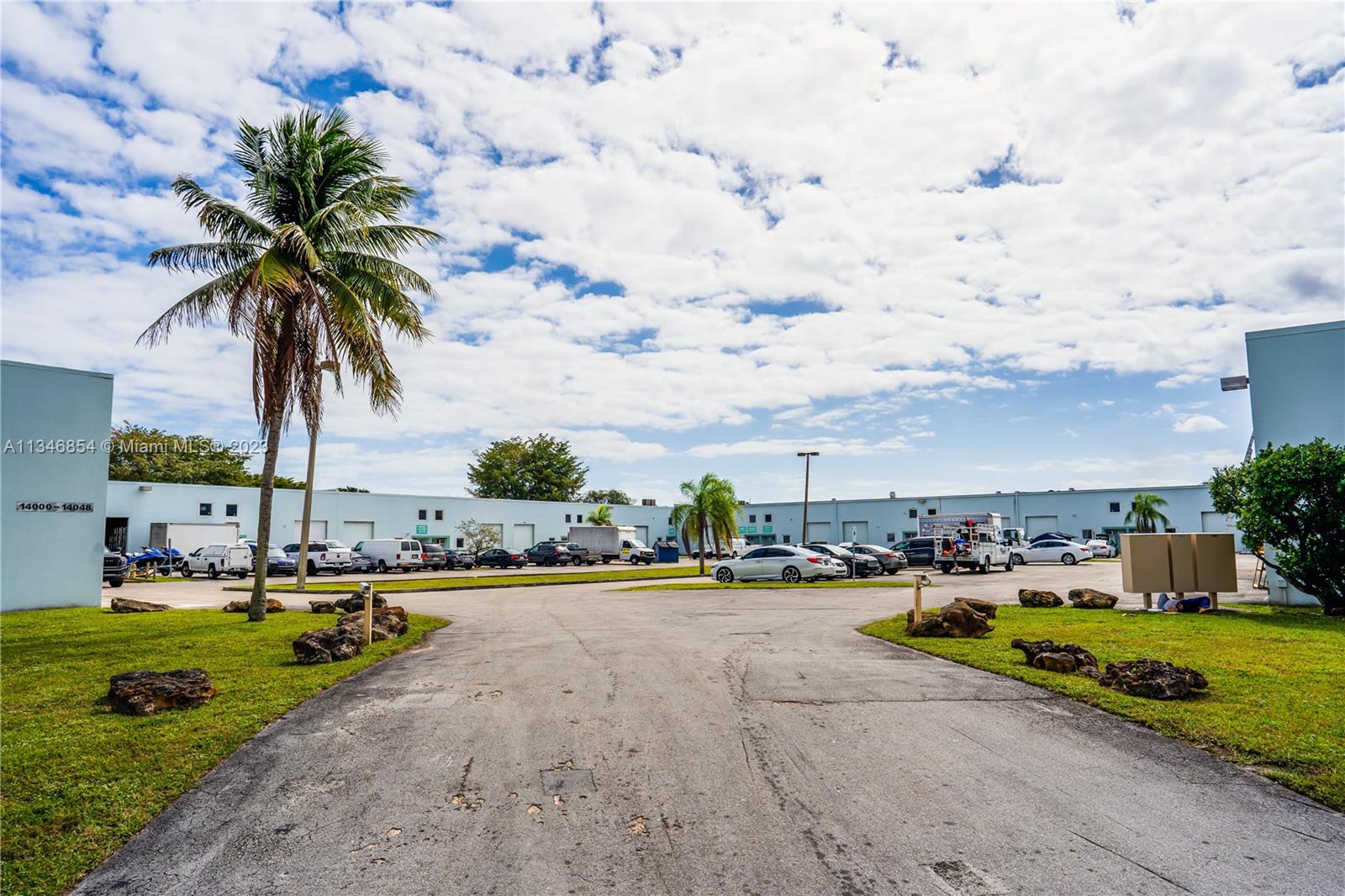 14000 140th St, Miami, Florida 33186, ,Commercial Sale,Sold,140th St,A11346854