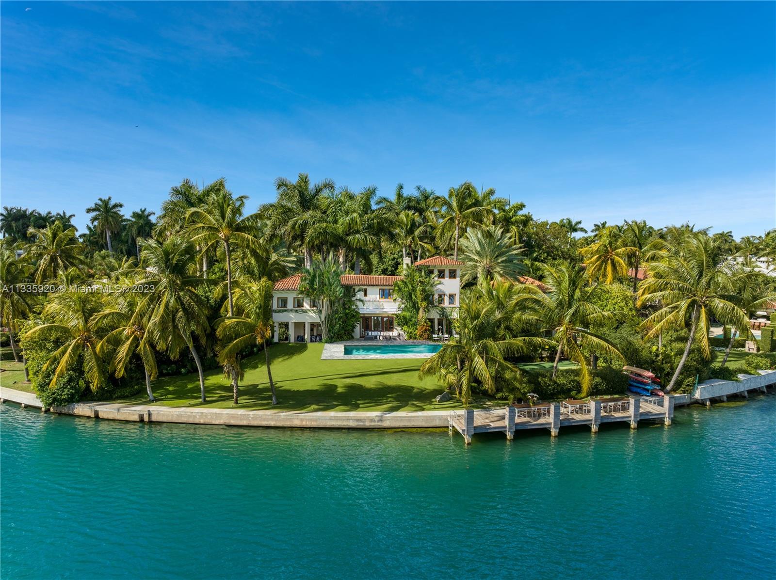 2511 Lake Ave, Miami Beach, Florida 33140, 7 Bedrooms Bedrooms, ,8 BathroomsBathrooms,Residential,Sold,SUNSET LAKE EXTENSION,Lake Ave,A11335920