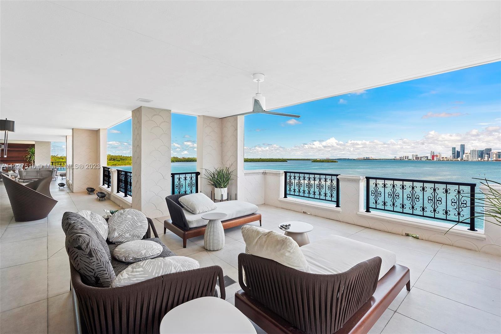 5373 Fisher Island Dr, Miami Beach, Florida 33109, 4 Bedrooms Bedrooms, ,4 BathroomsBathrooms,Residential,Sold,BAYVIEW FISHER ISLAND,Fisher Island Dr,A11227516