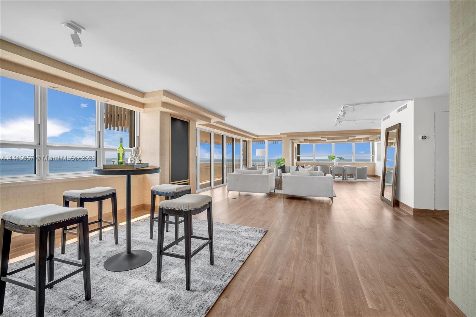 3 Grove Isle Dr, Miami, Florida 33133, 4 Bedrooms Bedrooms, ,5 BathroomsBathrooms,Residential,Sold,Grove Isle,Grove Isle Dr,A11410957