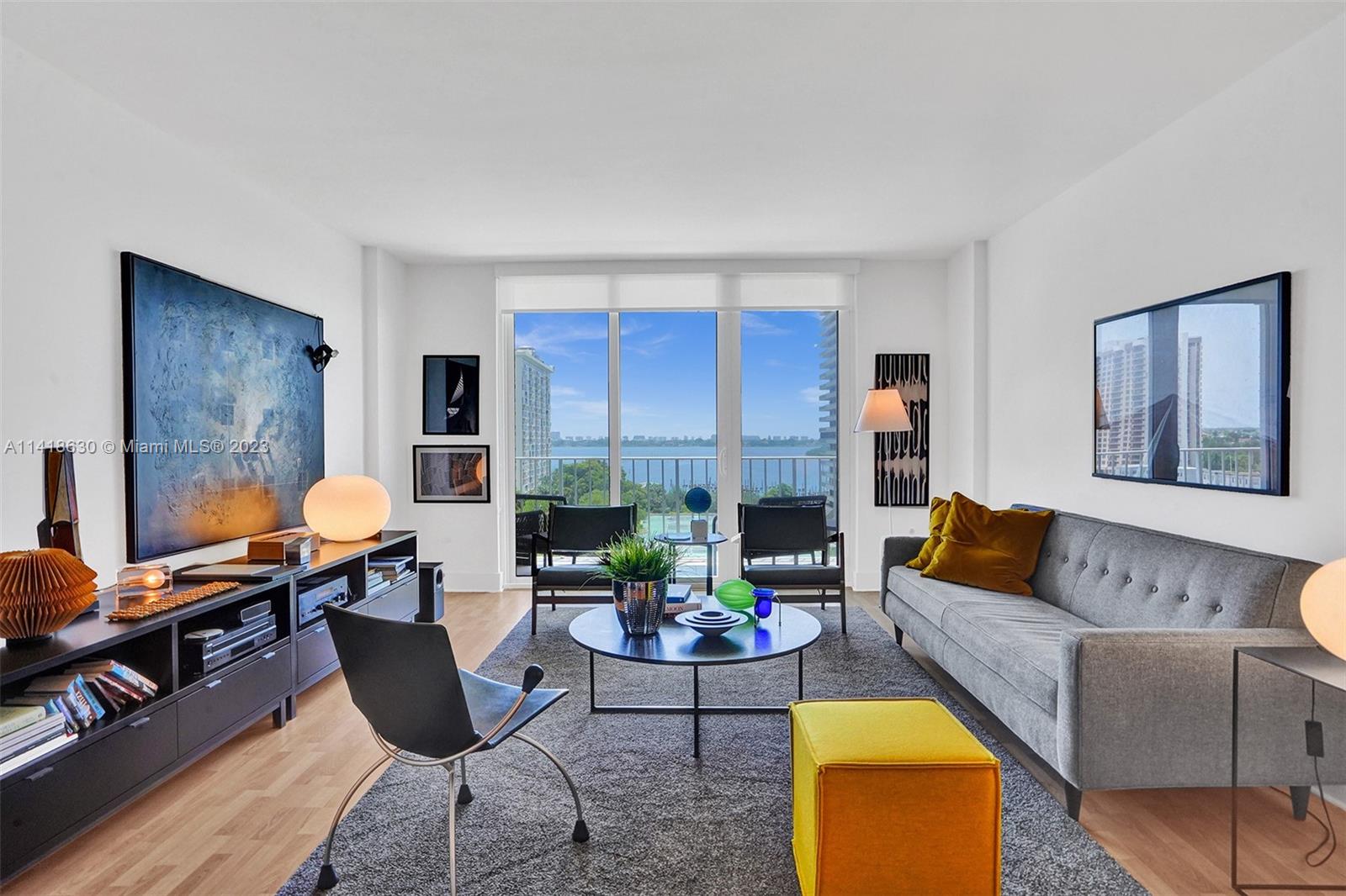 11111 Biscayne Blvd, Miami, Florida 33181, 2 Bedrooms Bedrooms, ,2 BathroomsBathrooms,Residential,Sold,JOCKEY CLUB CONDO,Biscayne Blvd,A11418630