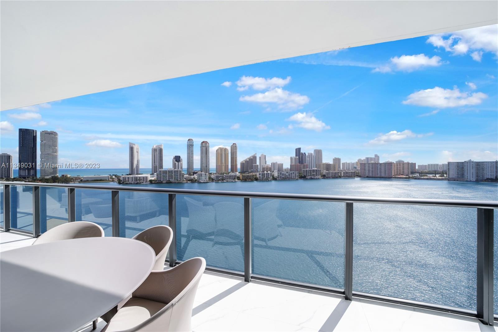 5000 Island Estates Dr, Aventura, Florida 33160, 3 Bedrooms Bedrooms, ,4 BathroomsBathrooms,Residential,Sold,PRIVE CONDOMINIUM,Island Estates Dr,A11349031