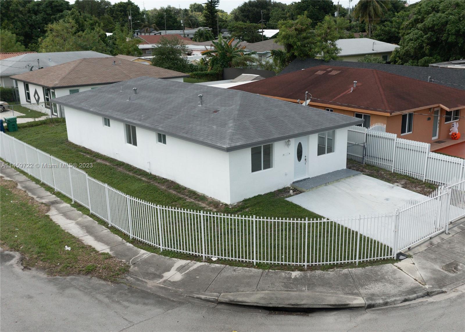 5500 23rd Ave, Miami, Florida 33142, 3 Bedrooms Bedrooms, ,2 BathroomsBathrooms,Residential,Sold,HIGH RIDGE PARK,23rd Ave,A11459722