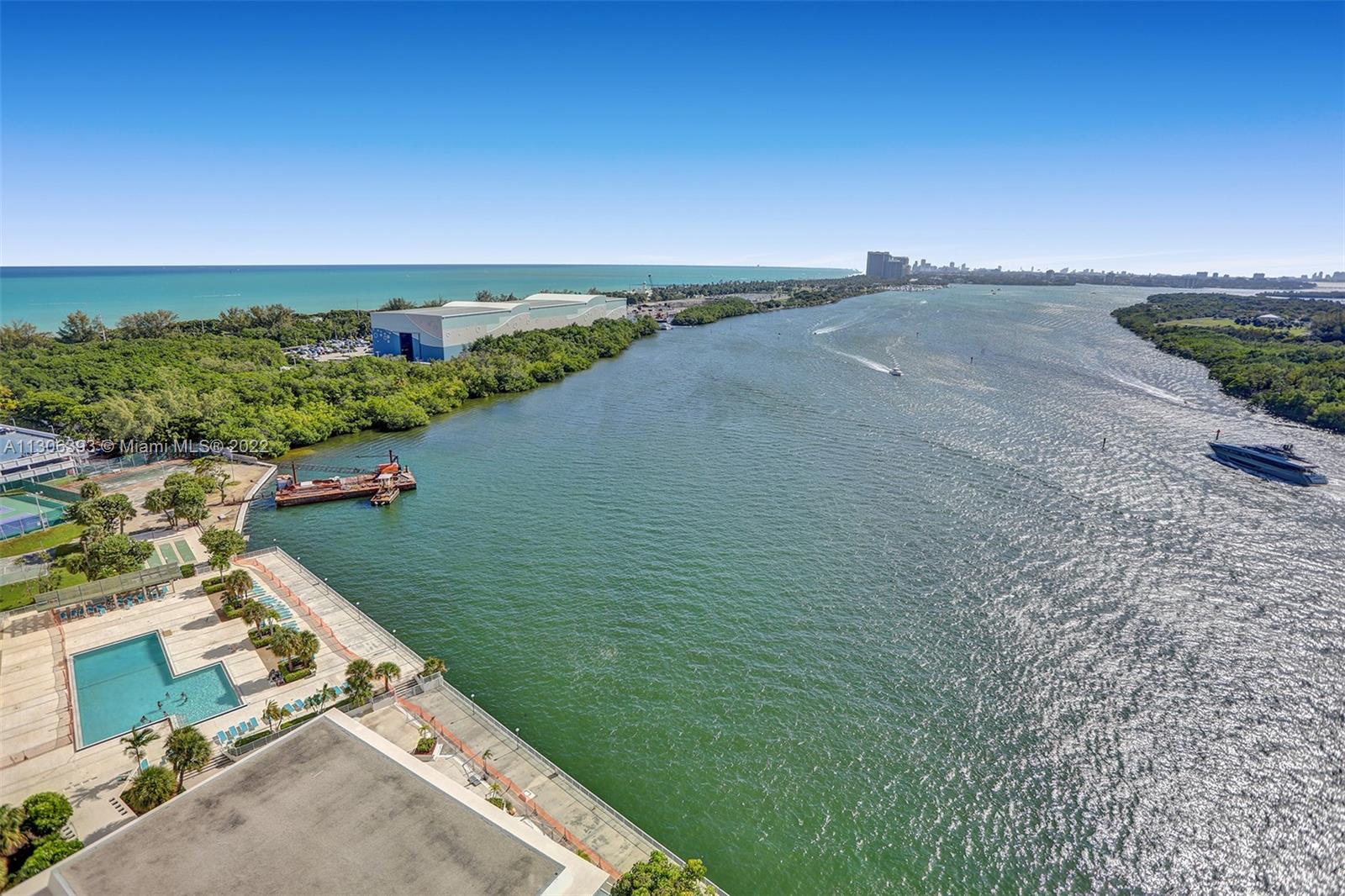 500 Bayview Dr, Sunny Isles Beach, Florida 33160, 1 Bedroom Bedrooms, ,2 BathroomsBathrooms,Residential,Sold,Arlen House,Bayview Dr,A11306393