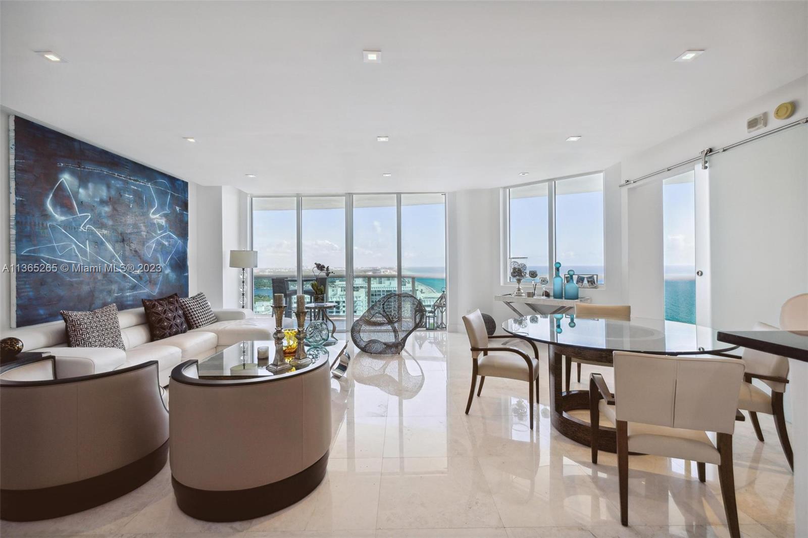 2711 Ocean Dr, Hollywood, Florida 33019, 3 Bedrooms Bedrooms, ,3 BathroomsBathrooms,Residential,Sold,Trump Hollywood,Ocean Dr,A11365265