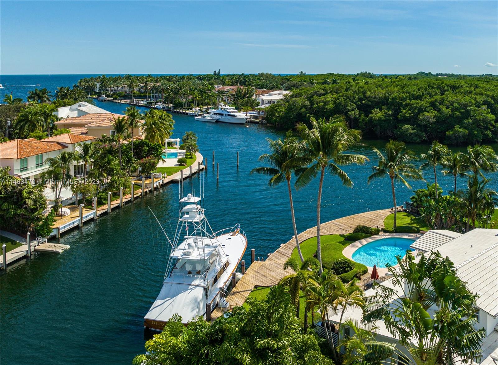 6941 Sunrise Ct, Coral Gables, Florida 33133, 4 Bedrooms Bedrooms, ,3 BathroomsBathrooms,Residential,Sold,SUNRISE HARBOUR REV PL,Sunrise Ct,A11483470