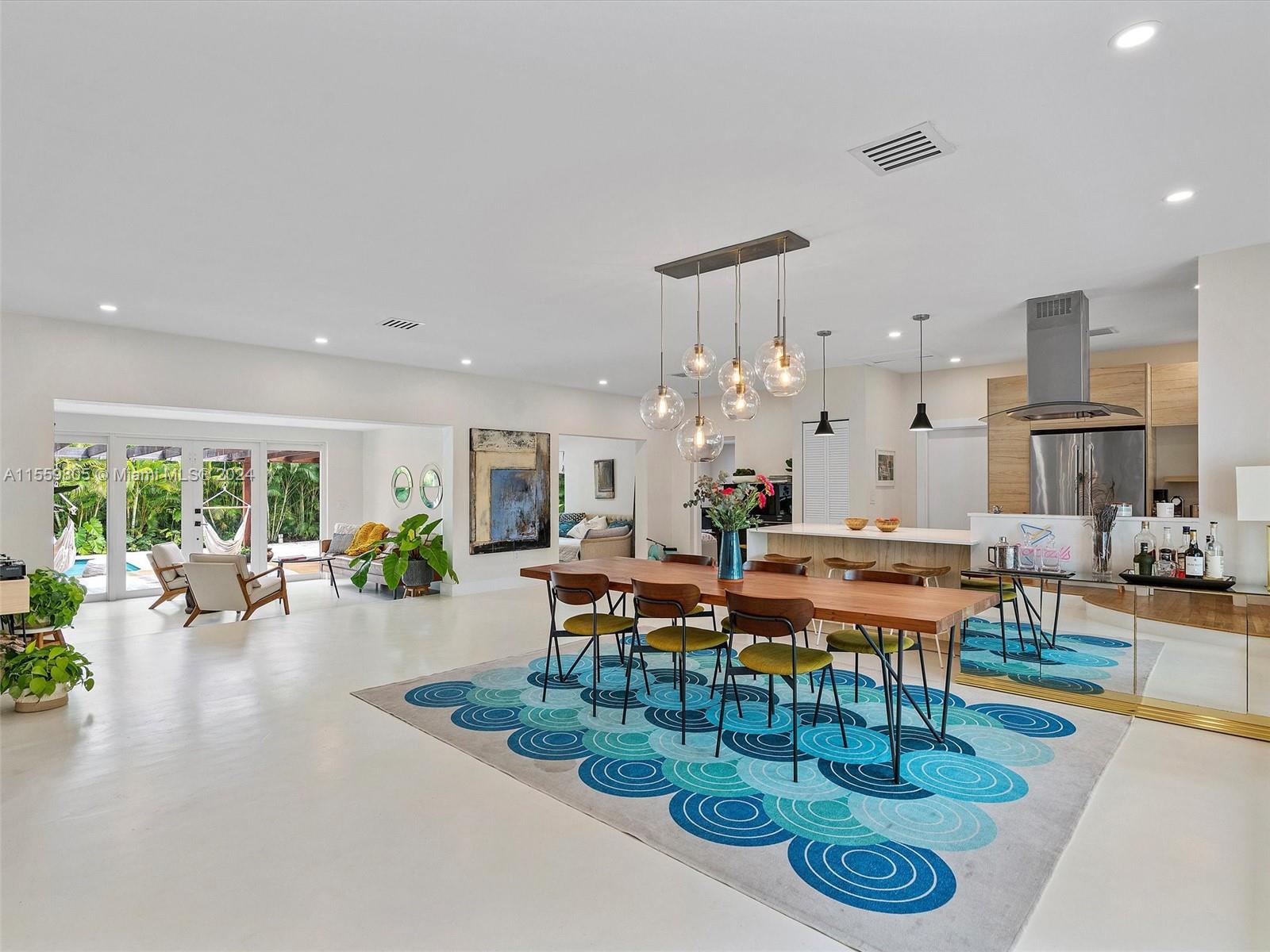 1025 91st Ter, Miami Shores, Florida 33138, 3 Bedrooms Bedrooms, ,3 BathroomsBathrooms,Residential,Sold,WATERSEDGE,91st Ter,A11559805