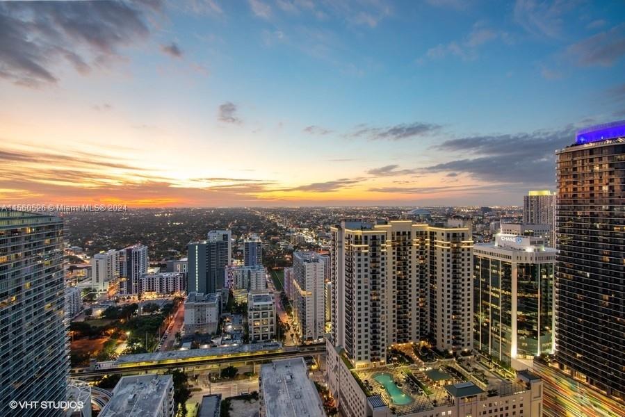 1000 Brickell Plaza, Miami, Florida 33130, 3 Bedrooms Bedrooms, ,3 BathroomsBathrooms,Residential Lease,For Rent,Brickell Flatiron,Brickell Plaza,A11560526