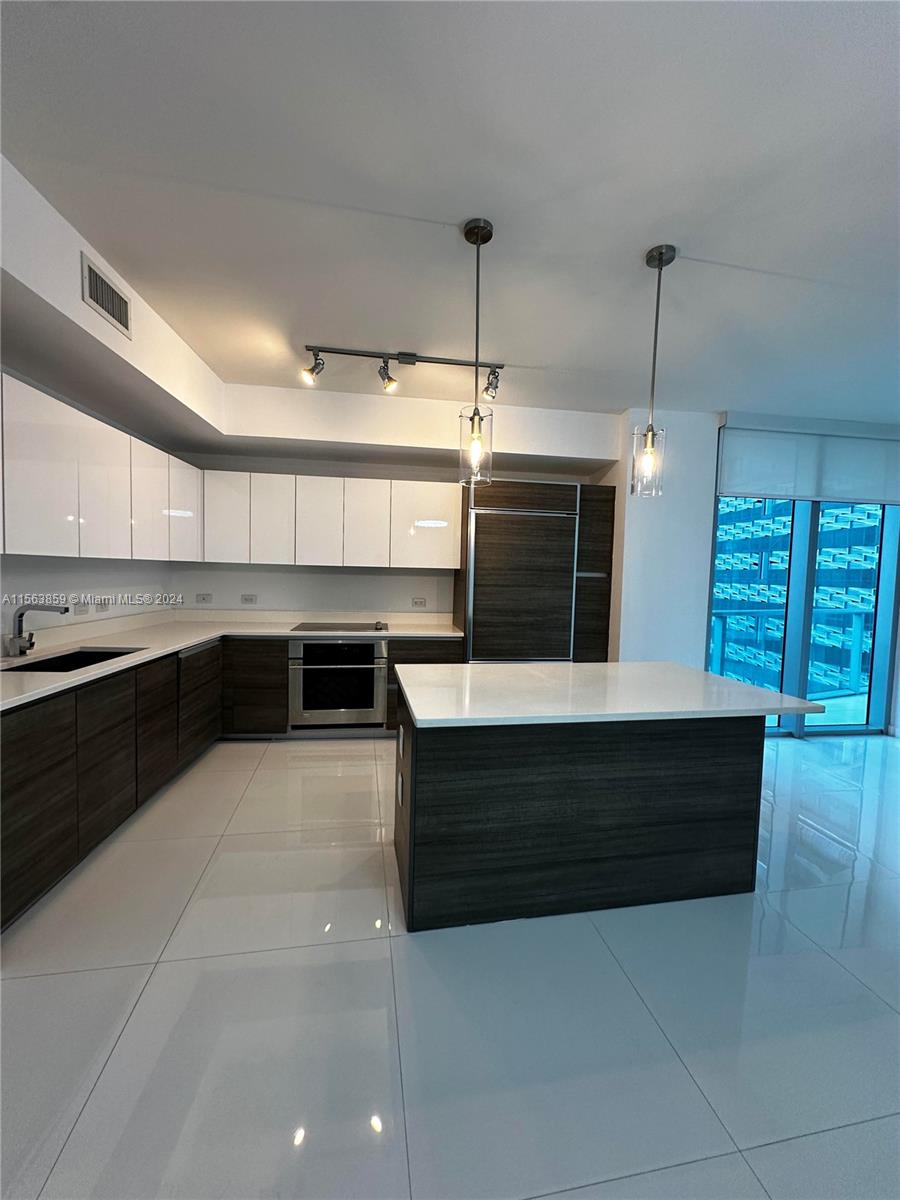 1100 Miami Ave, Miami, Florida 33130, 2 Bedrooms Bedrooms, ,2 BathroomsBathrooms,Residential Lease,For Rent,1100 MILLECENTO RESIDENCE,Miami Ave,A11563859