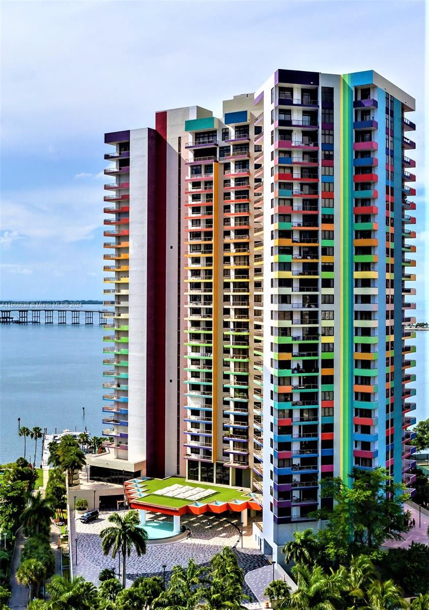 1581 Brickell Ave, Miami, Florida 33129, 2 Bedrooms Bedrooms, ,3 BathroomsBathrooms,Residential,Sold,VILLA REGINA CONDOMINIUM,Brickell Ave,A11566638