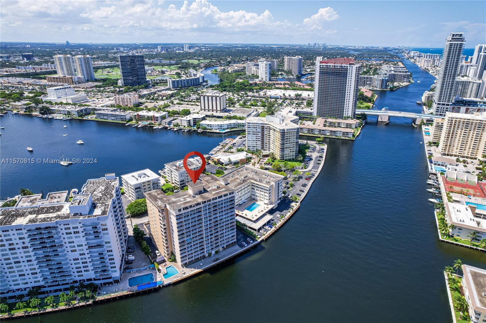 121 Golden Isles Dr, Hallandale Beach, Florida 33009, 3 Bedrooms Bedrooms, ,2 BathroomsBathrooms,Residential,For Sale,121 Golden Condo,Golden Isles Dr,A11570815