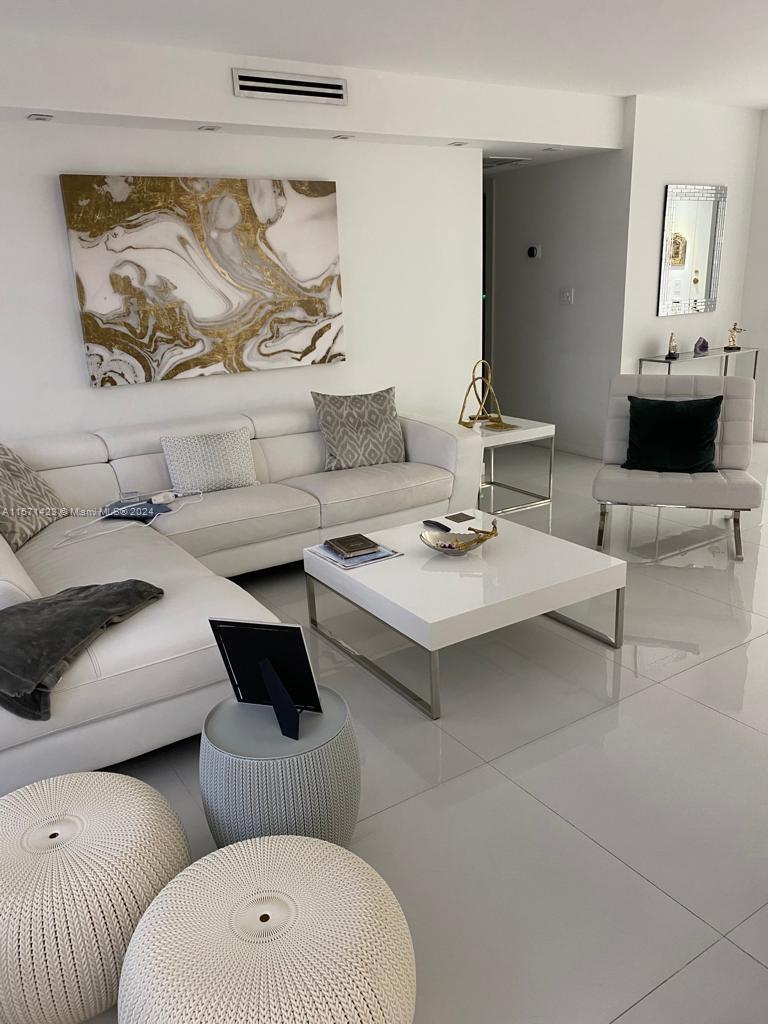 19667 Turnberry Way, Aventura, Florida 33180, 3 Bedrooms Bedrooms, ,3 BathroomsBathrooms,Residential Lease,For Rent,TURNBERRY ISLE SOUTH COND,Turnberry Way,A11571423