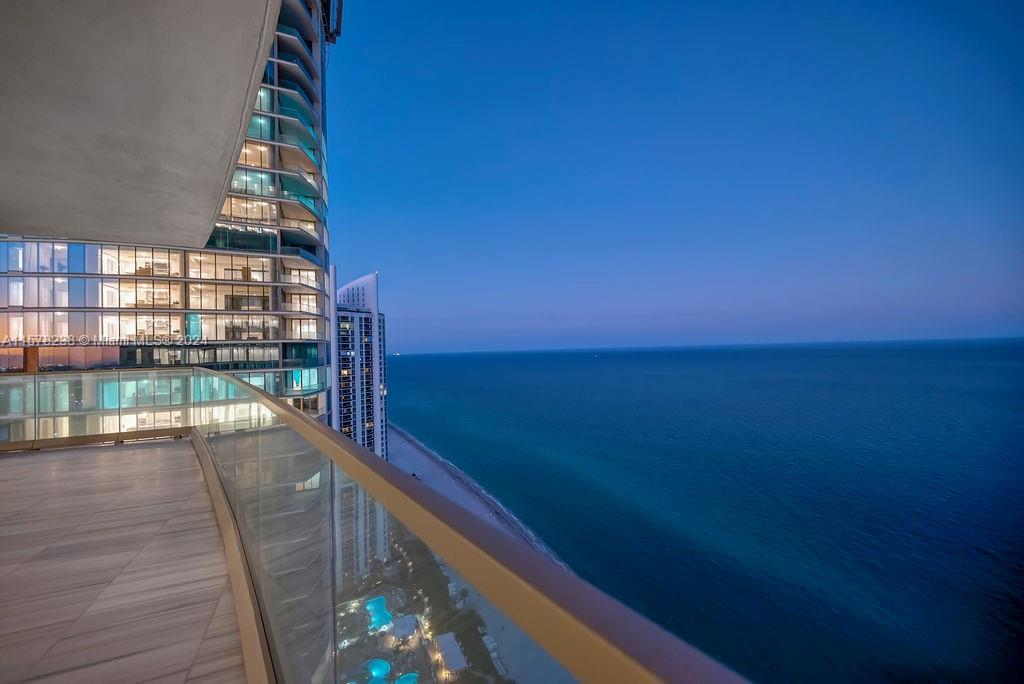 17901 Collins Ave, Sunny Isles Beach, Florida 33160, 4 Bedrooms Bedrooms, ,6 BathroomsBathrooms,Residential Lease,For Rent,Estates At Acqualina,Collins Ave,A11578238