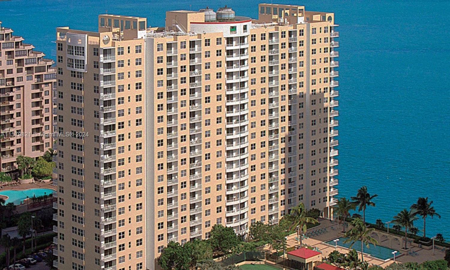 770 Claughton Island Dr, Miami, Florida 33131, 1 Bedroom Bedrooms, ,1 BathroomBathrooms,Residential Lease,For Rent,ISOLA CONDO,Claughton Island Dr,A11579821