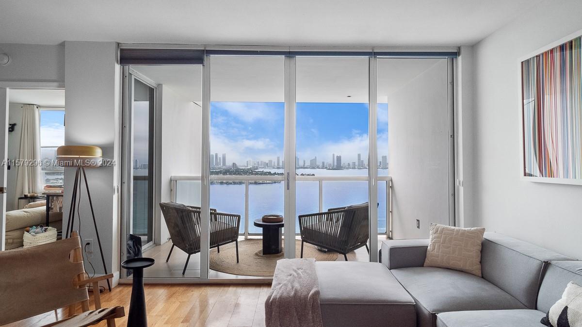 1900 Sunset Harbour Dr, Miami Beach, Florida 33139, 2 Bedrooms Bedrooms, ,2 BathroomsBathrooms,Residential Lease,For Rent,SUNSET HARBOUR NORTH COND,Sunset Harbour Dr,A11579296