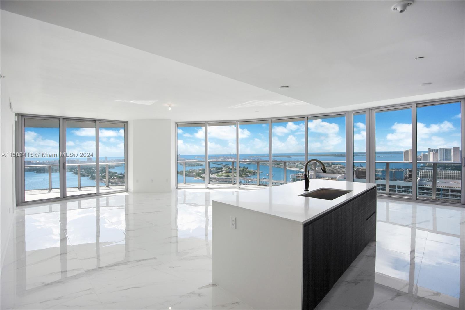 488 18th St, Miami, Florida 33132, 3 Bedrooms Bedrooms, ,4 BathroomsBathrooms,Residential Lease,For Rent,ARIA ON THE BAY CONDO,18th St,A11583415
