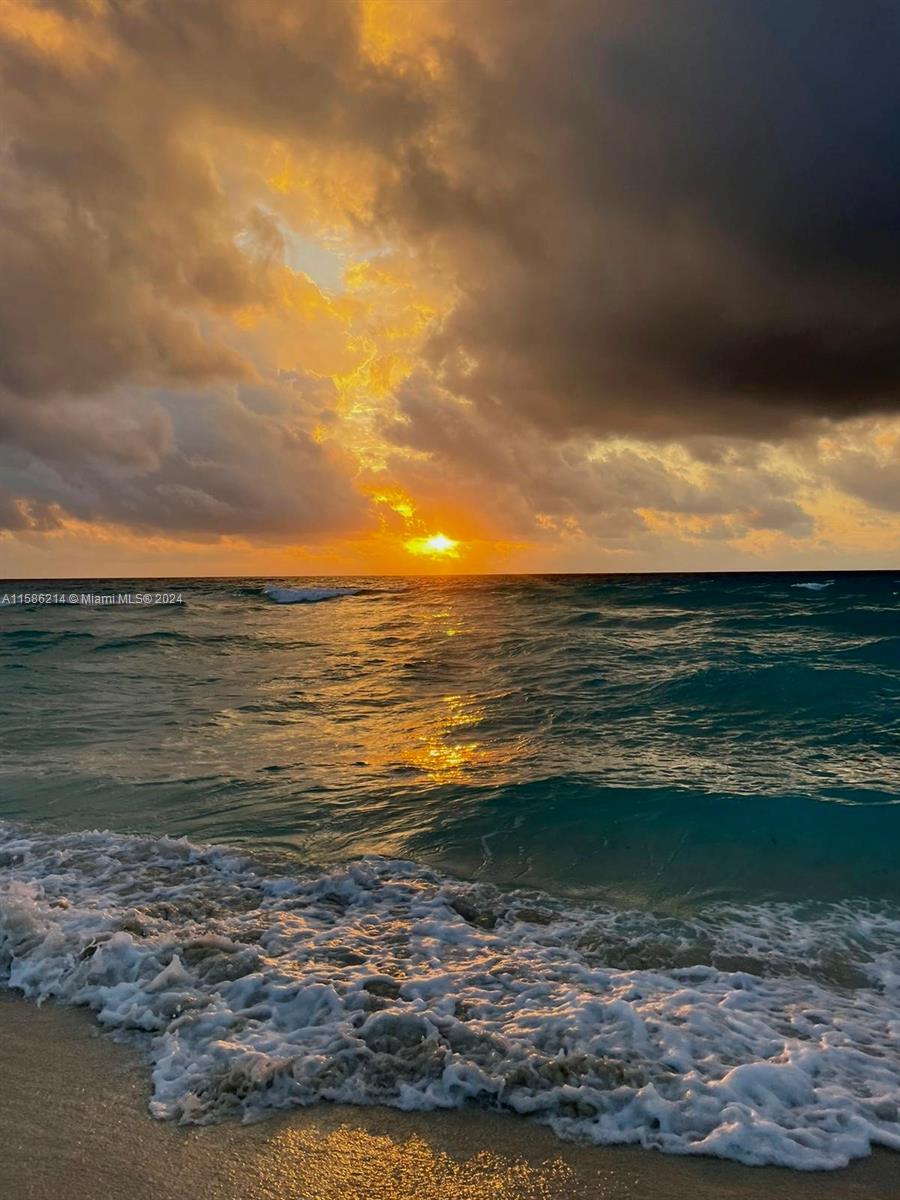 17001 Collins Ave, Sunny Isles Beach, Florida 33160, 3 Bedrooms Bedrooms, ,3 BathroomsBathrooms,Residential,For Sale,Jade Beach,Collins Ave,A11586214