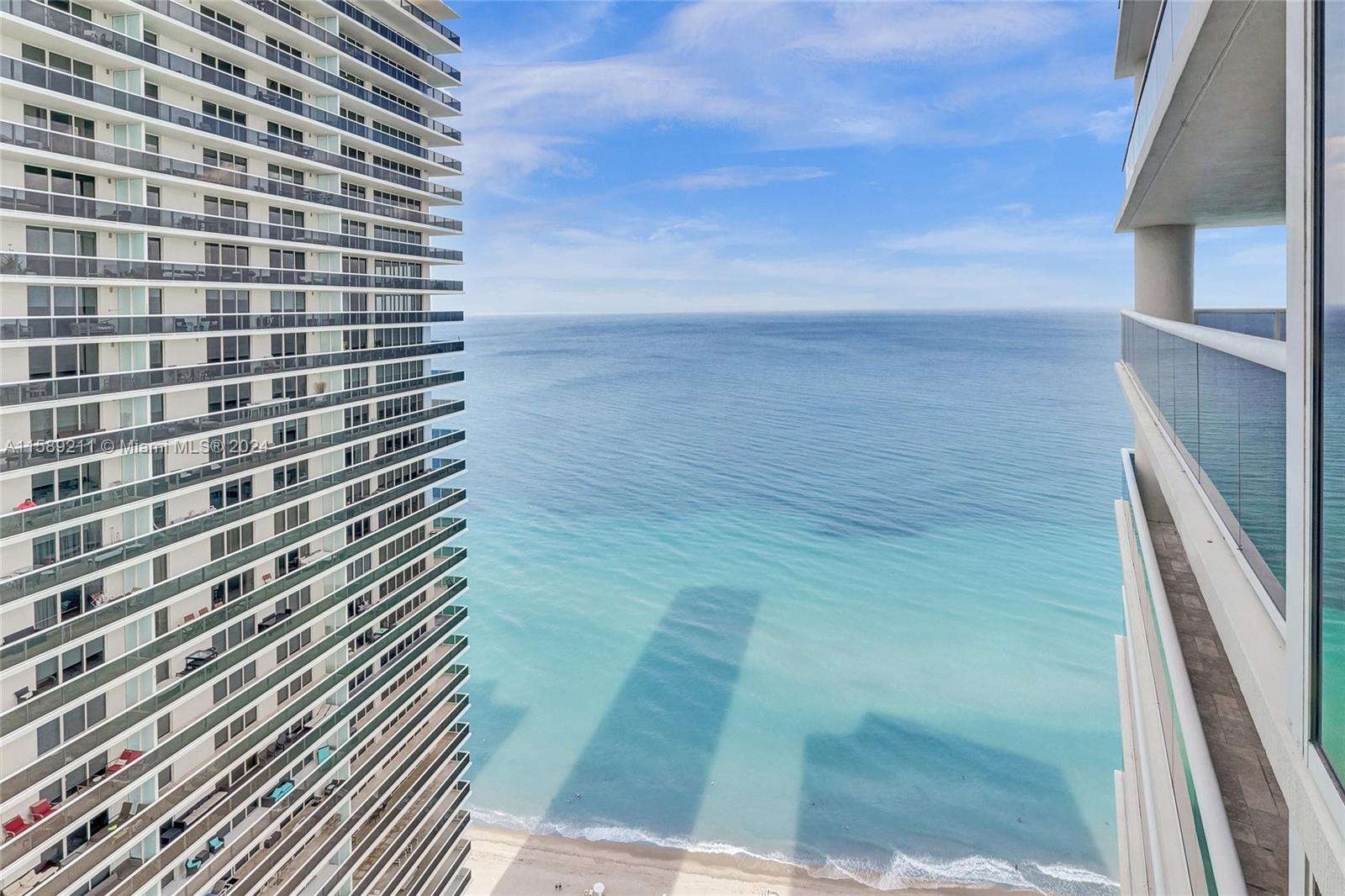 1850 Ocean Dr, Hallandale Beach, Florida 33009, 2 Bedrooms Bedrooms, ,2 BathroomsBathrooms,Residential Lease,For Rent,BEACH CLUB CONDO,Ocean Dr,A11589211
