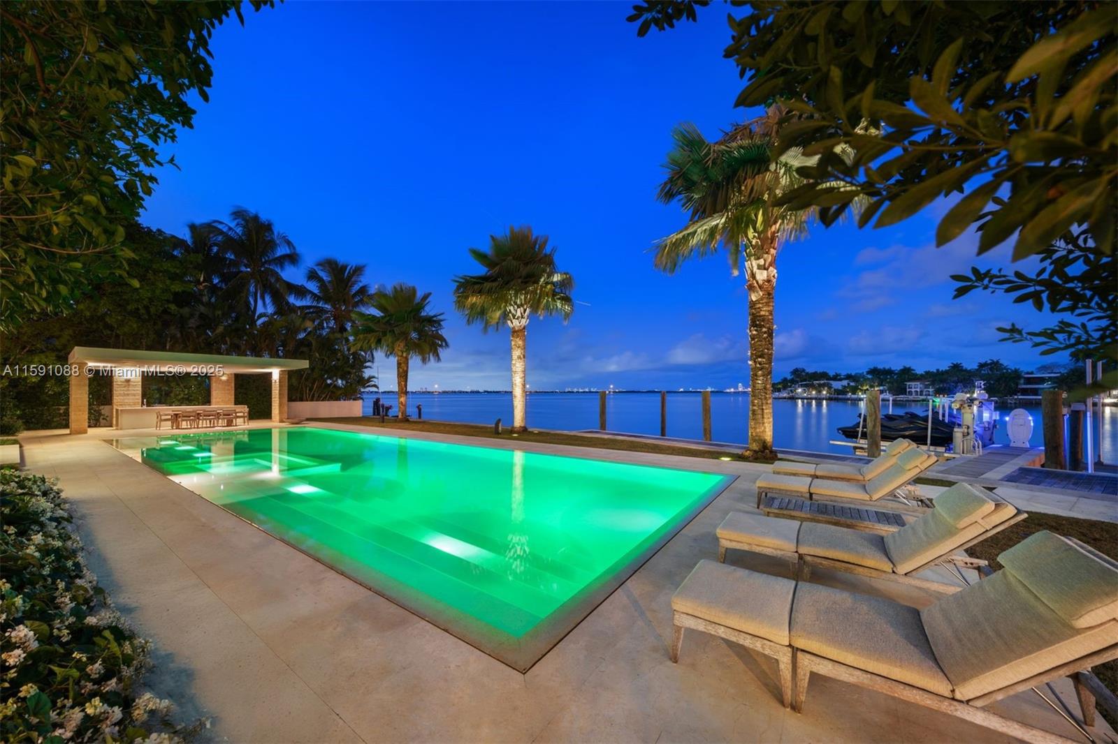 1236 Venetian Way, Miami, Florida 33139, 8 Bedrooms Bedrooms, ,11 BathroomsBathrooms,Residential,For Sale,SAN MARCO,Venetian Way,A11591088