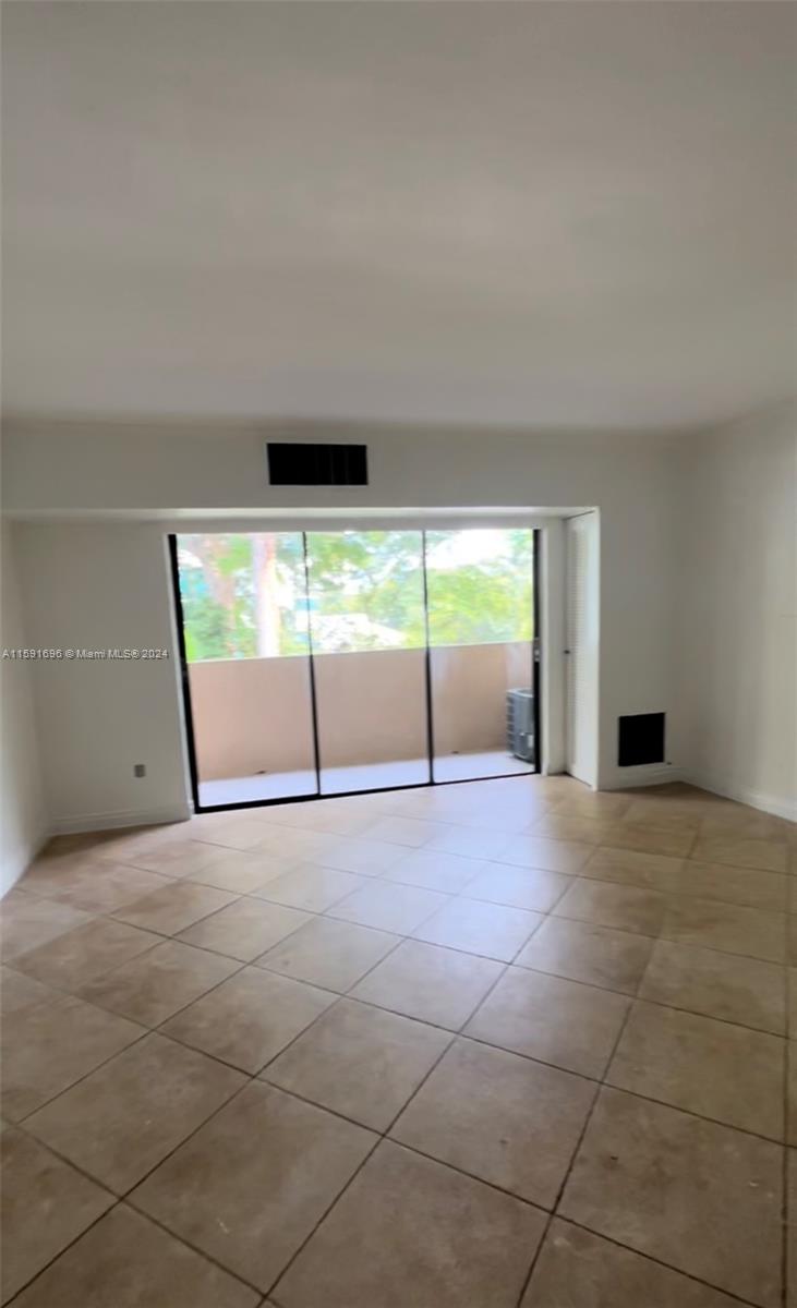 2201 Brickell Ave, Miami, Florida 33129, 2 Bedrooms Bedrooms, ,2 BathroomsBathrooms,Residential Lease,For Rent,BRICKELL MAR CONDO,Brickell Ave,A11591696